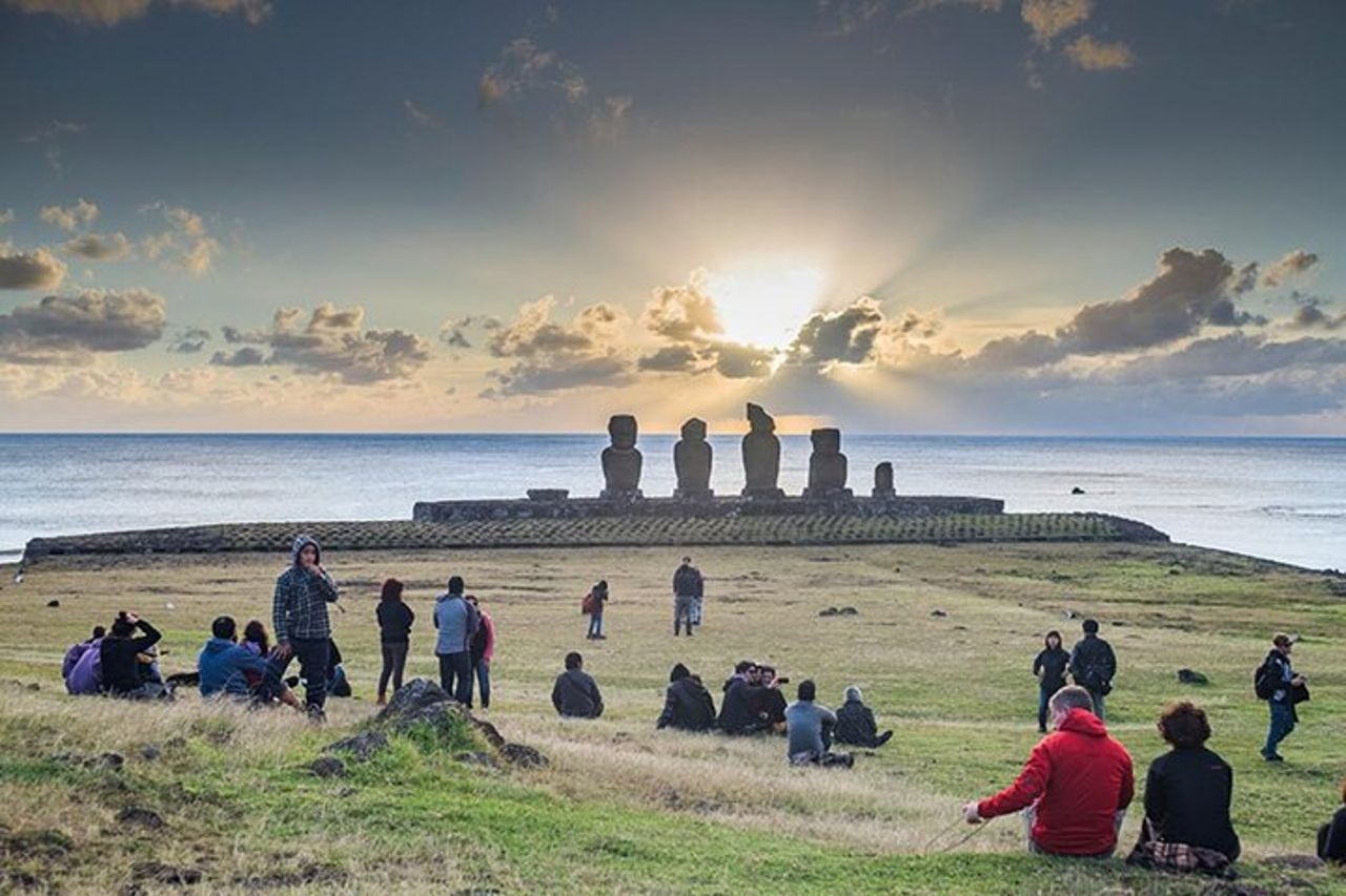 Tour privato essenziale di 2 giorni dell'Isola di Pasqua — 5