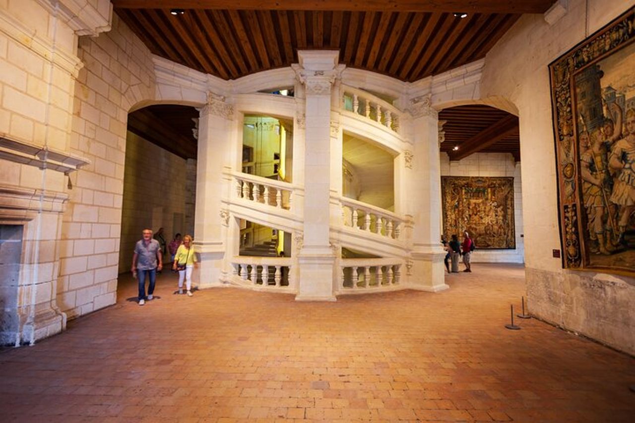 Tour privato del castello di Chambord di mezza giornata da Tours France