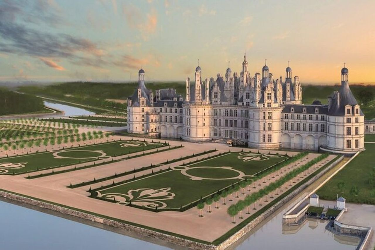 Tour privato del castello di Chambord di mezza giornata da Tours France — 2