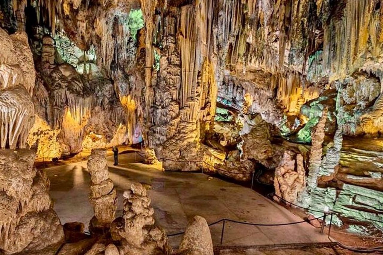 Tour di Nerja e Frigiliana con Grotte