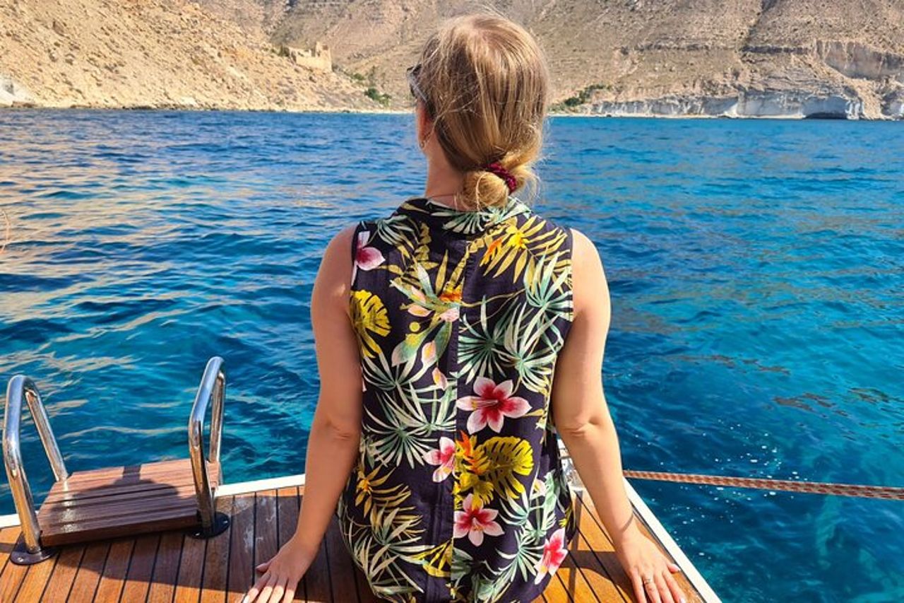 Esperienza di navigazione lungo la costa di Cabo de Gata ad Almería — 5