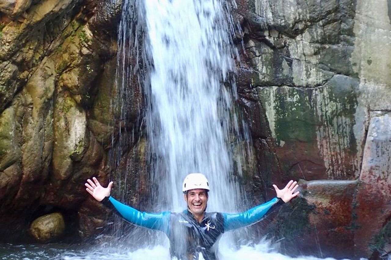 Esperienza di canyoning a Girona Costa Brava — 5