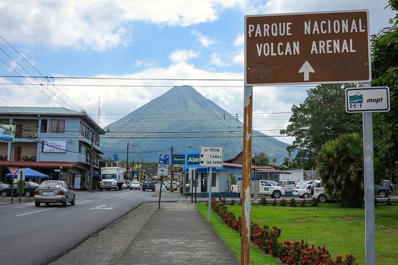 Trasporto da La Fortuna (vulcano Arenal) a Liberia, Guanacaste, — 3