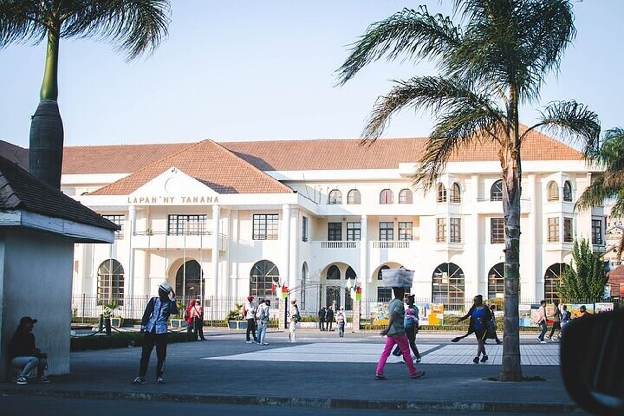 Tour privato di un'intera giornata ad Antananarivo — 4