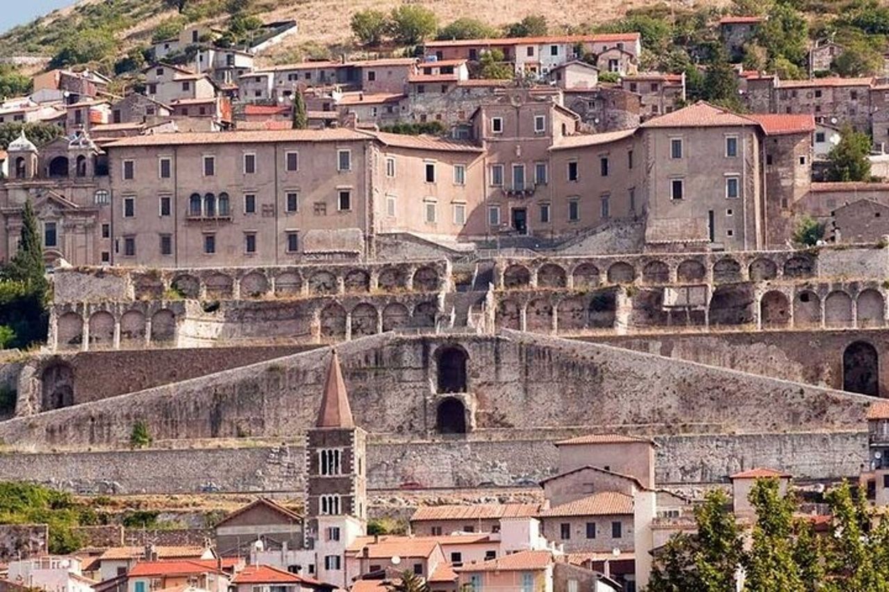 Tour privato di mezza giornata al Santuario della Fortuna a Palestrina — 2