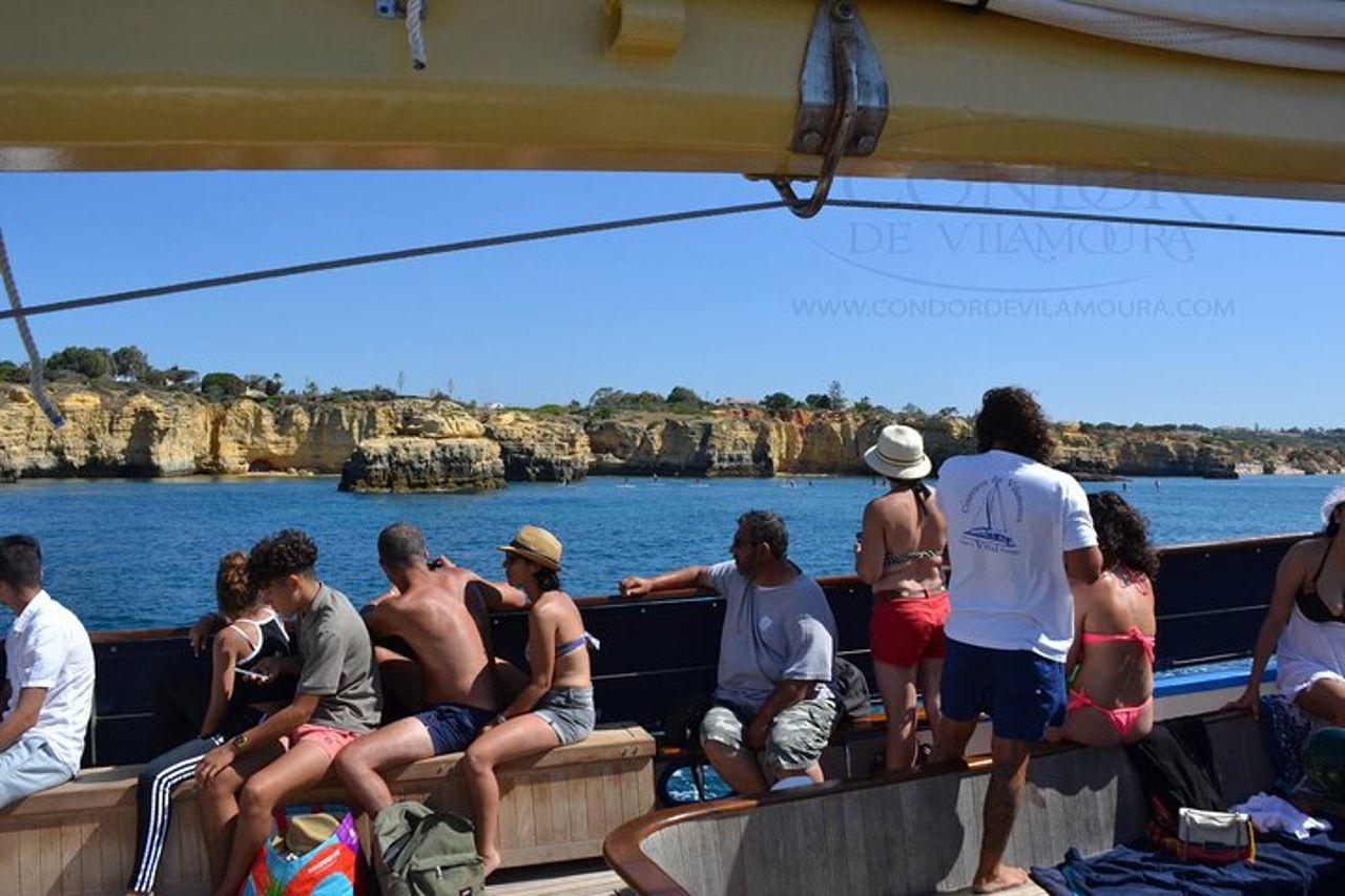 Algarve Coast Cruise – Grotte – Soste per il nuoto – Musica – Open Bar — 5