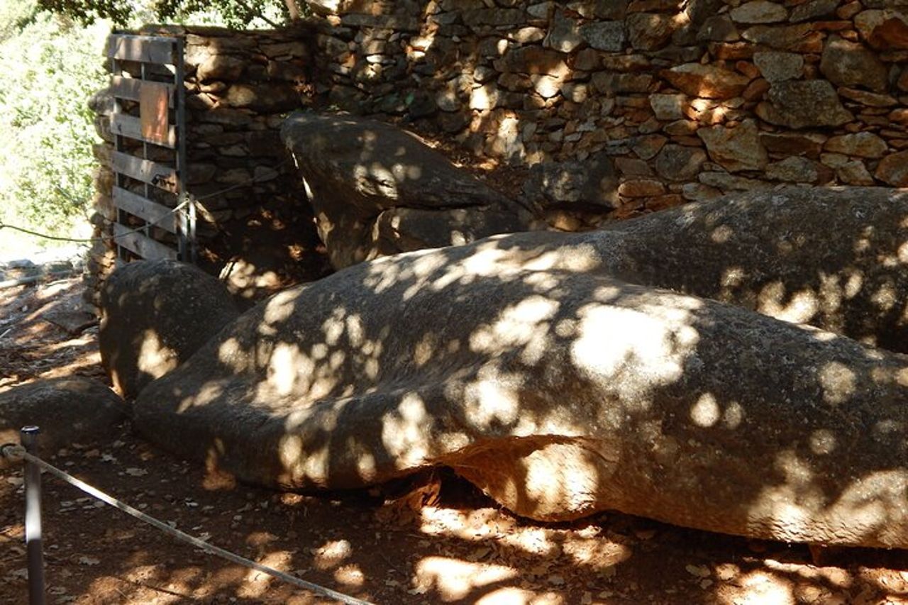 Naxos: Escursione nell'entroterra per esplorare villaggi e antichità locali — 3