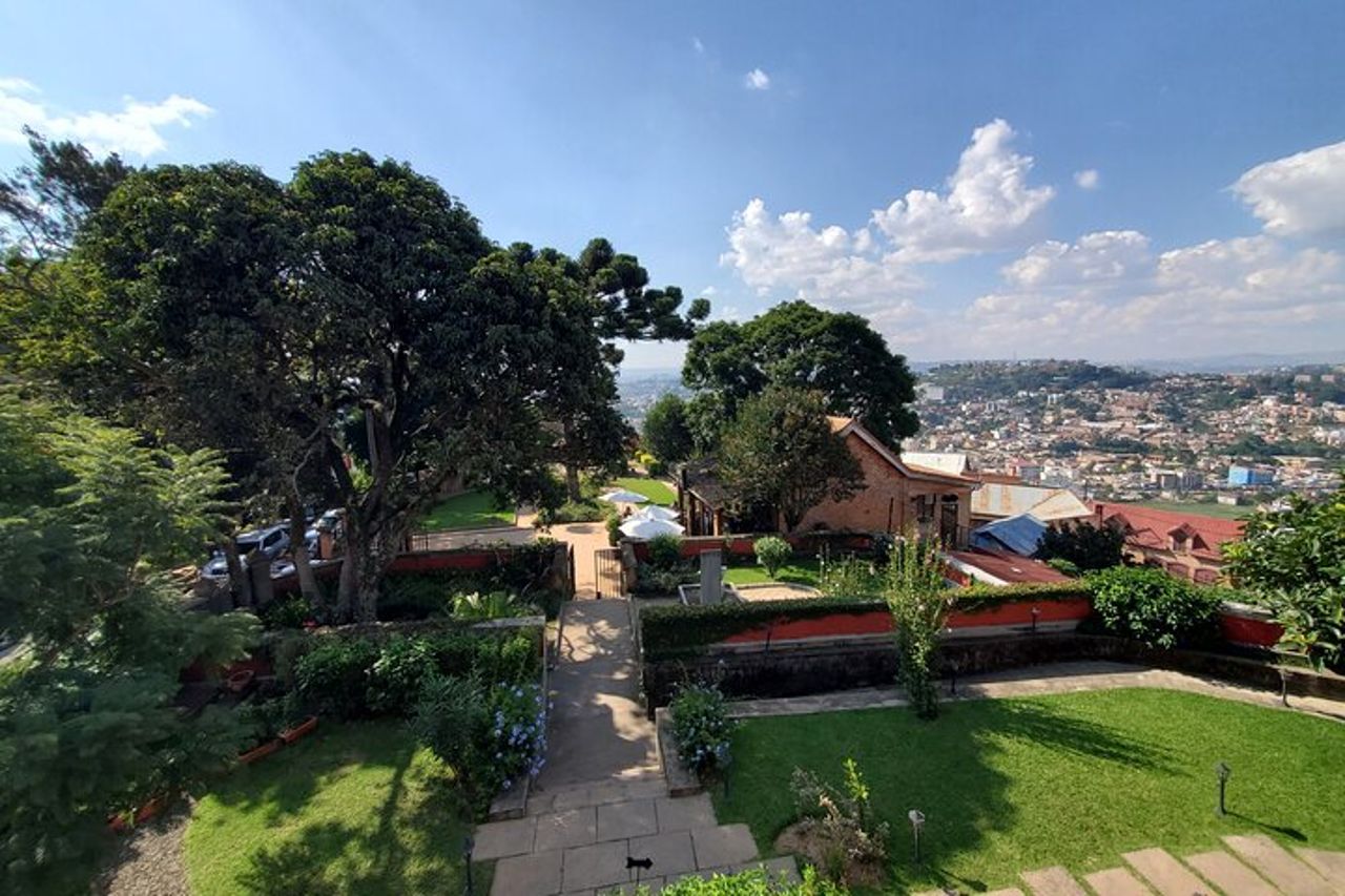 Tour privato di un'intera giornata ad Antananarivo — 8
