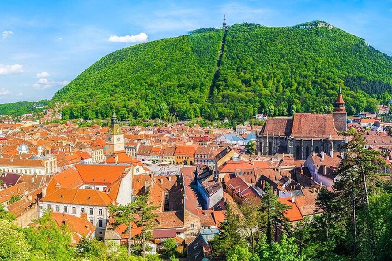 Tour privato al castello di Bran, al castello di Peles e a Brasov — 3
