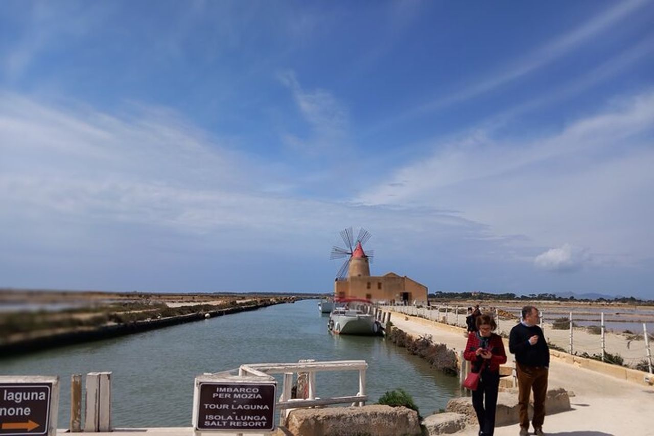 Da Palermo Ritiro siciliano Tour di Erice e Marsala con pranzo — 8