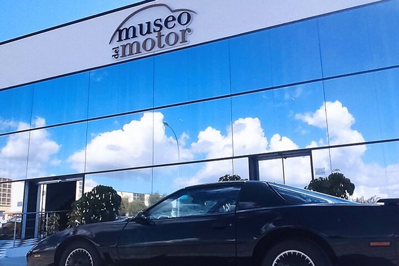 Ingresso al Museo dell'Automobile — 2