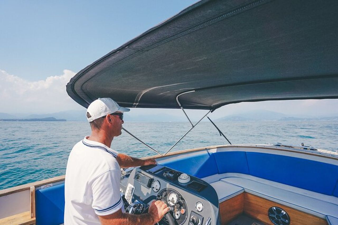 Tour di Sirmione con Giro in Barca — 5