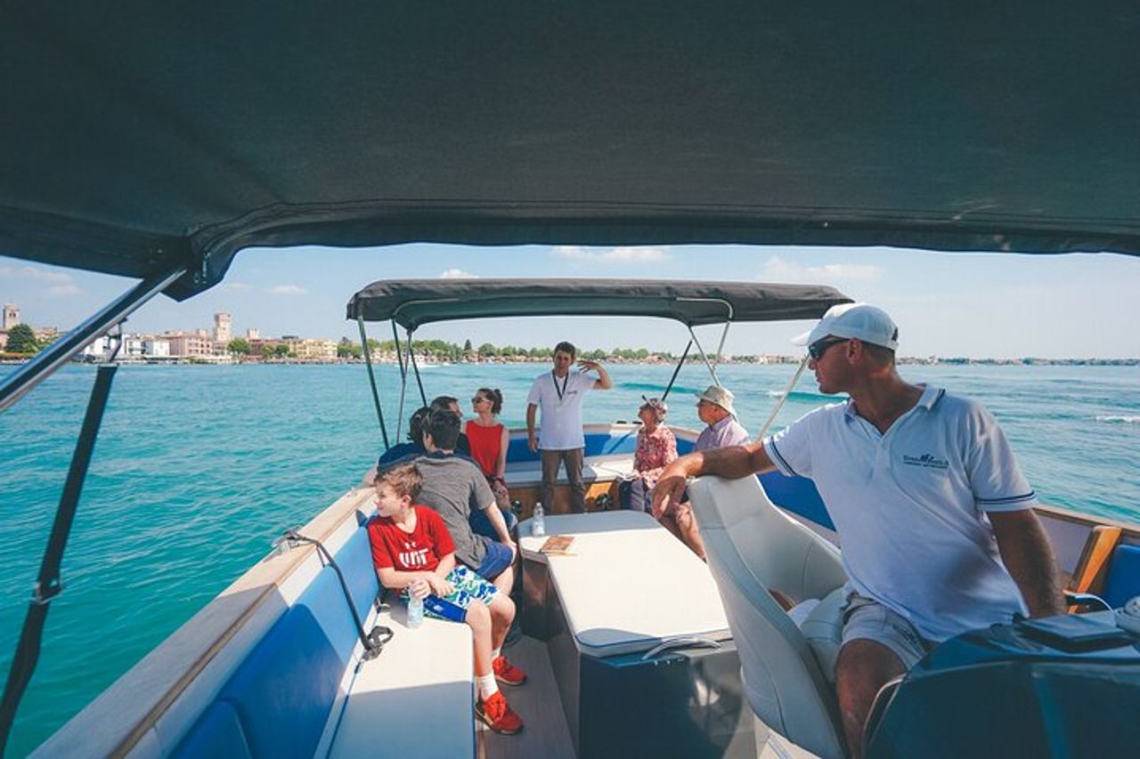 Tour di Sirmione con Giro in Barca — 6