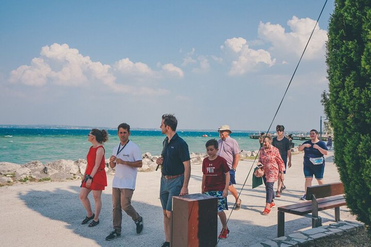 Tour di Sirmione con Giro in Barca — 3