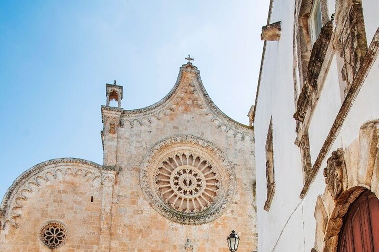Tour Privato in Tuk Tuk del Quartiere Medioevale di Ostuni — 8