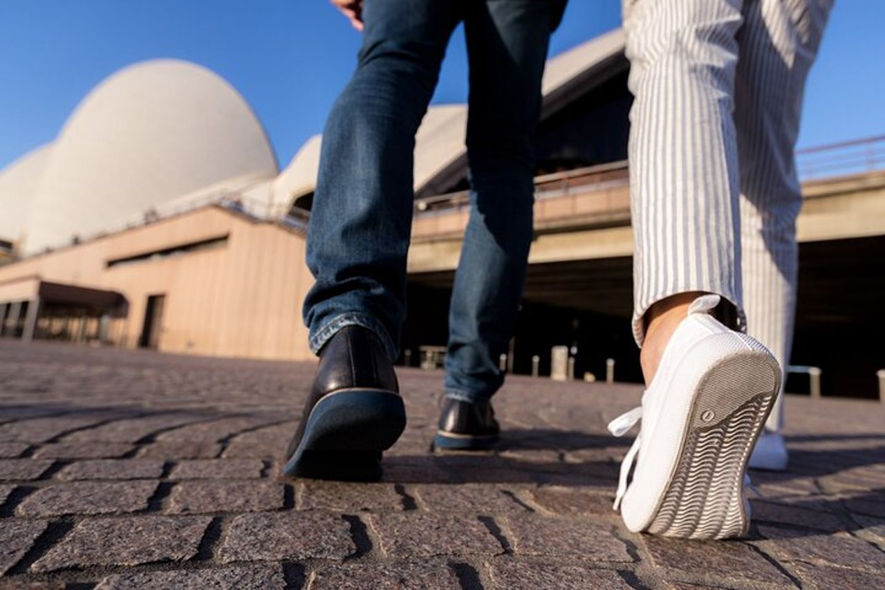 Escursione a terra a Sydney: Tour a piedi della Sydney Opera House — 3