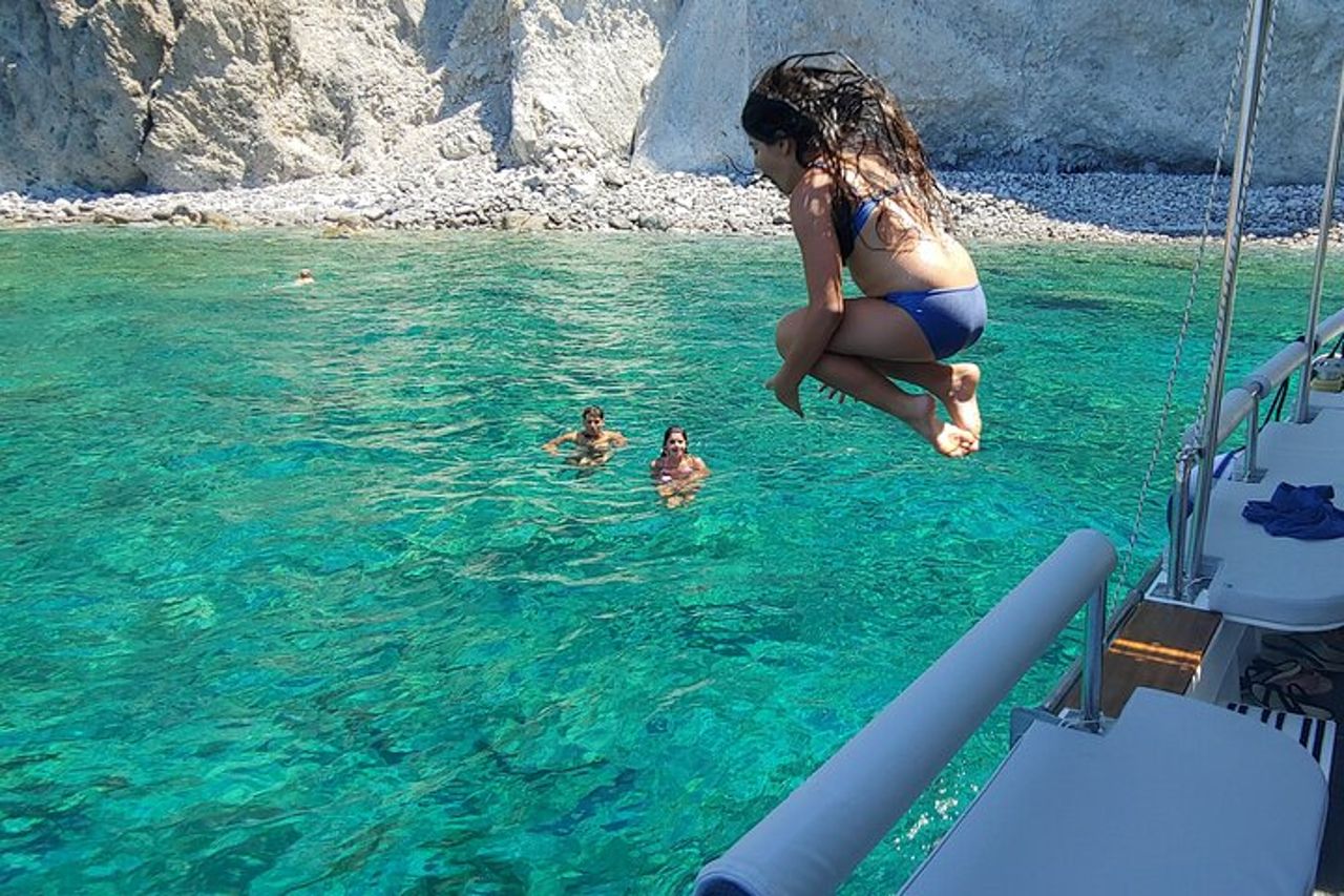 Crociera da Paros ad Antiparos e Despotiko con la barca tradizionale — 2