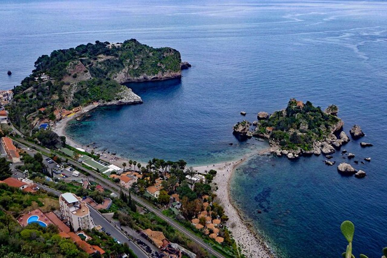 Tour Privato Taormina, Castelmola, Isola bella per piccoli gruppi — 2