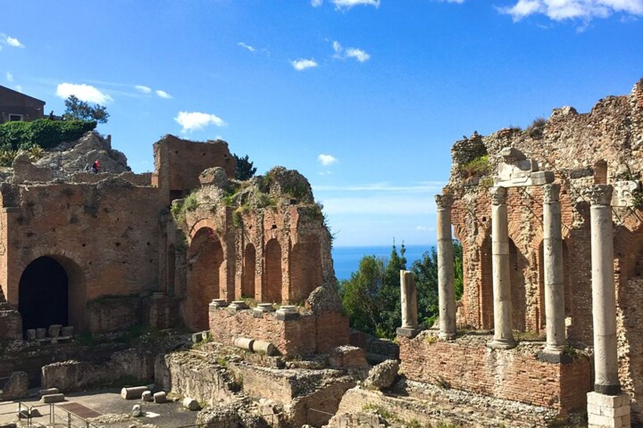 Tour Privato Taormina, Castelmola, Isola bella per piccoli gruppi — 4