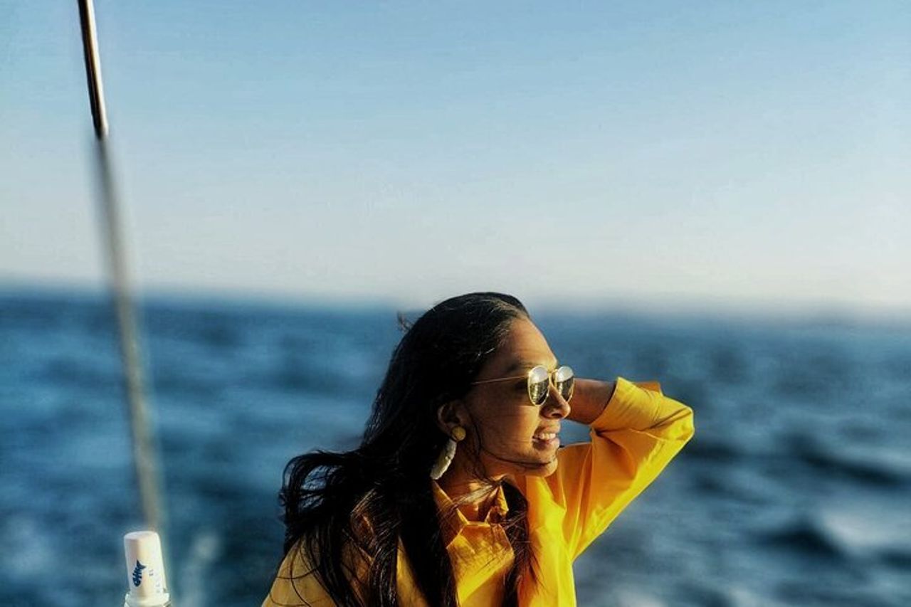 Gita in barca al tramonto + Bottiglia di Cava + Tapa di frutti di mare — 9