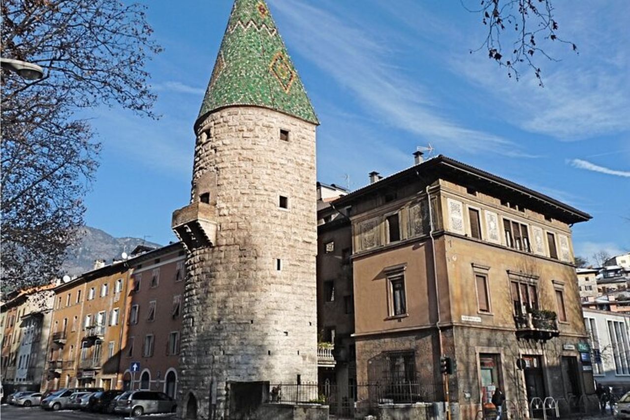 Tour autoguidato della caccia al tesoro e delle attrazioni di Trento — 5