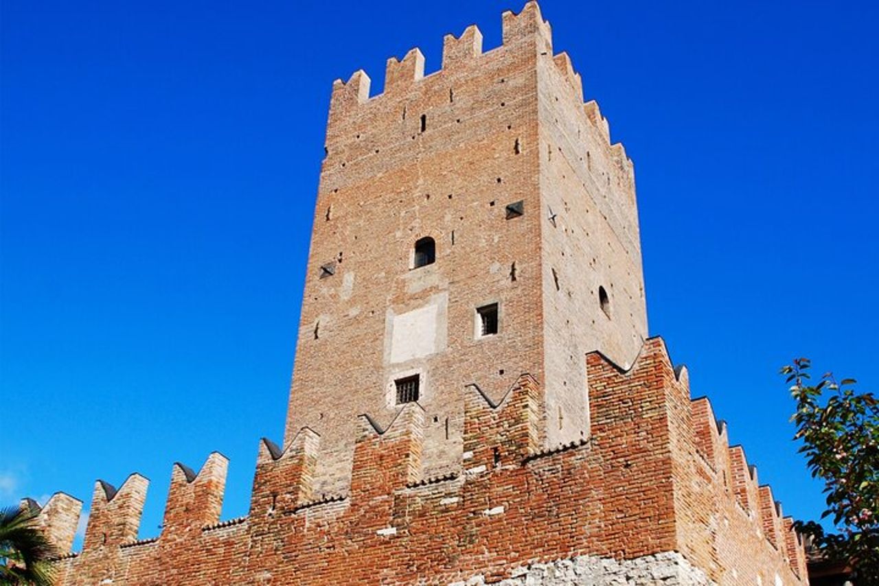 Tour autoguidato della caccia al tesoro e delle attrazioni di Trento — 9