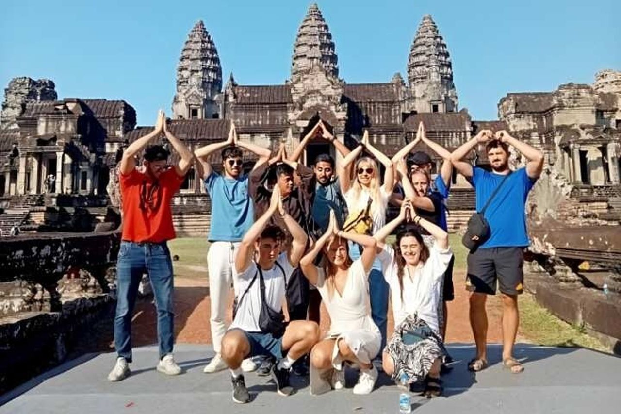 Tour per piccoli gruppi al tramonto di Angkor Wat con pranzo incluso — 2