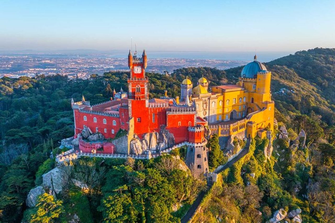 Lisbona : Sintra, Palazzo Pena, Capo Roca e Cascais - Visita guidata — 2
