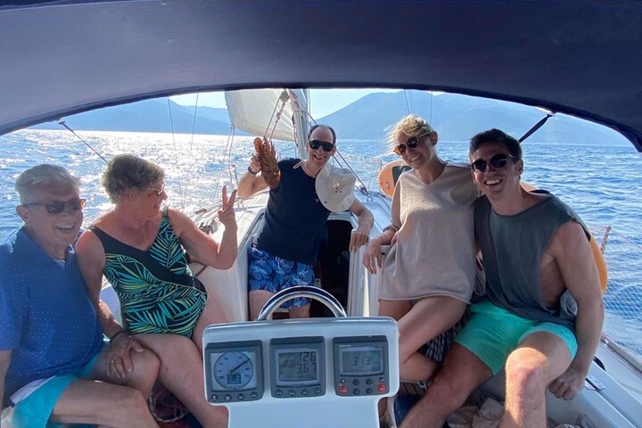 Da Agia Efimia: tour di un giorno in barca a vela all-inclusive a Itaca — 8