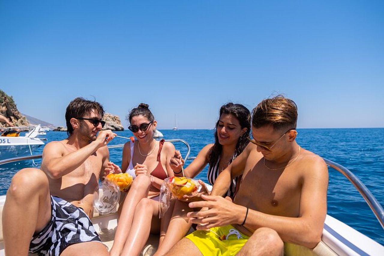 Tour privato: Faraglioni di Scopello e Riserva dello Zingaro