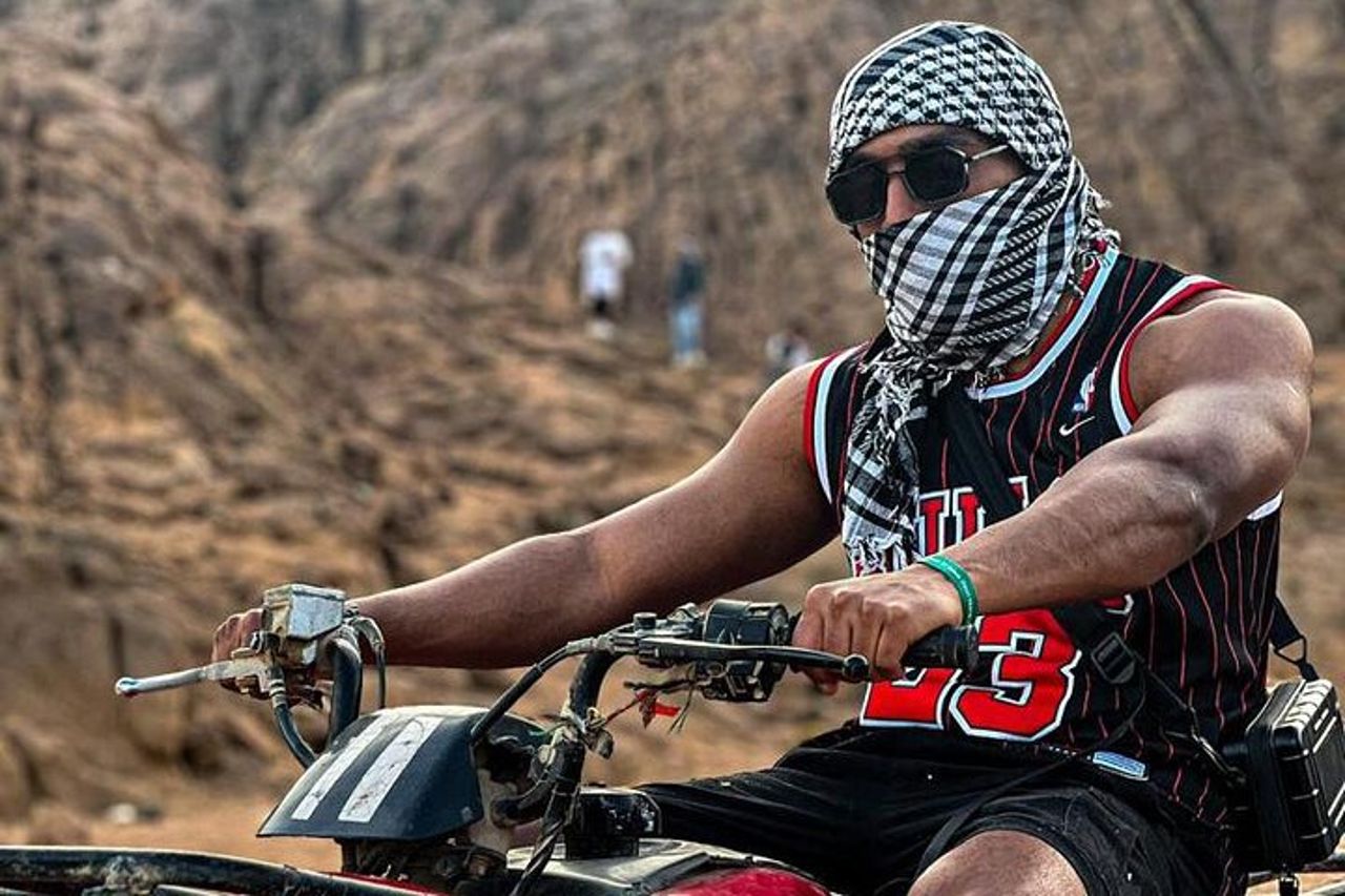Sharm 5 - in - 1 Safari nel deserto: quad, giro in cammello, cena e osservazione delle stelle — 8
