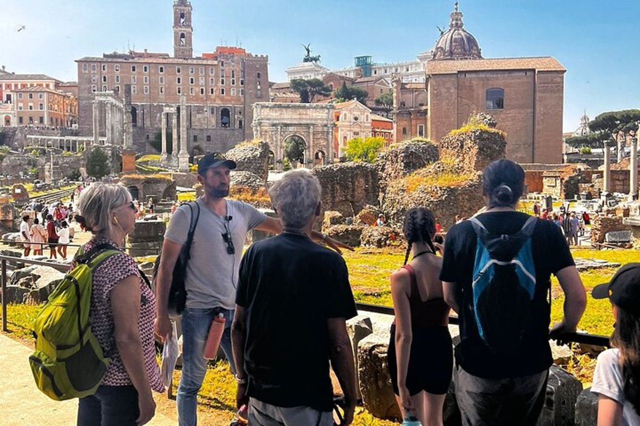 Tour guidato privato di miti e leggende del Foro Romano