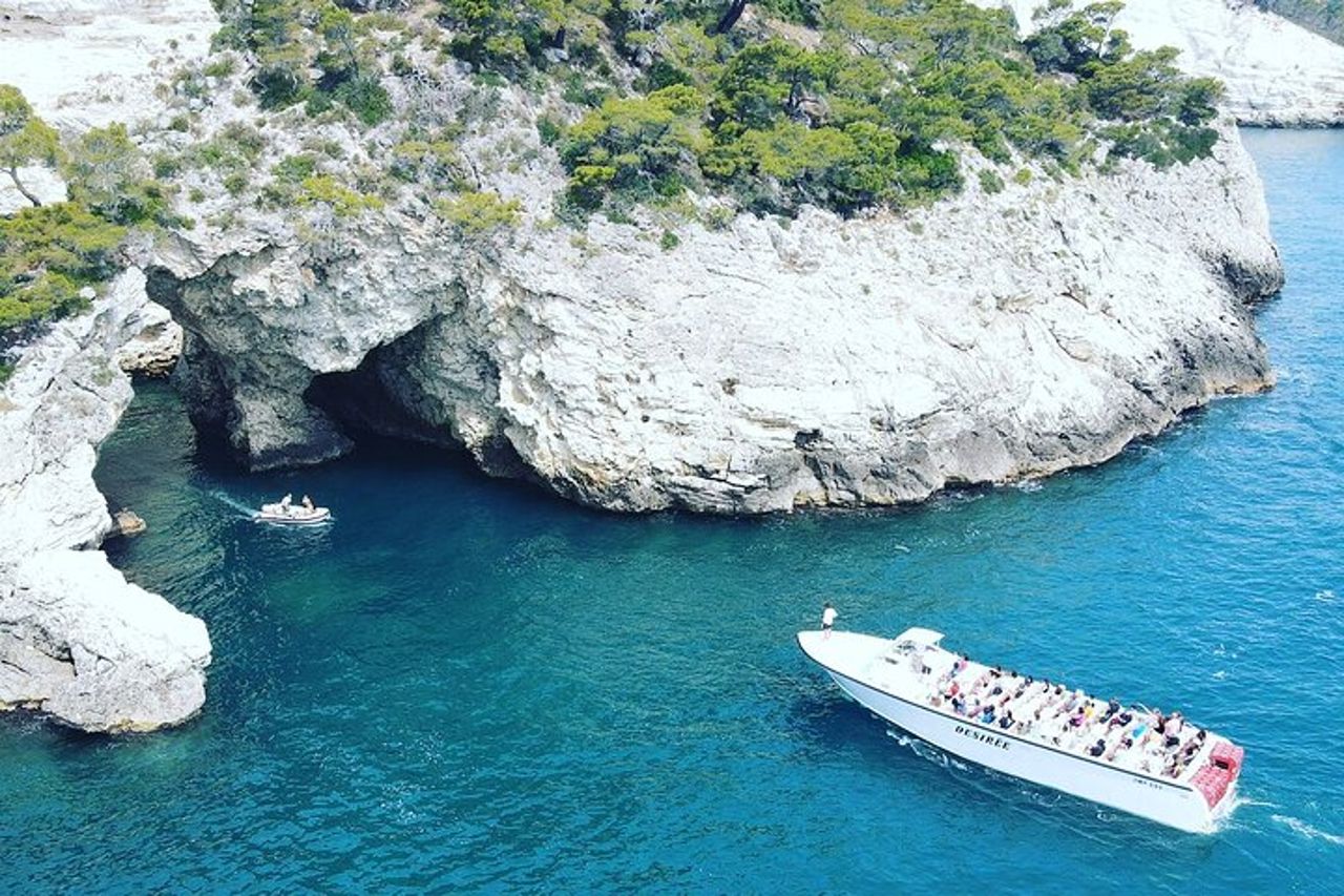 Desirèe experience. Visita delle grotte marine di Vieste — 2