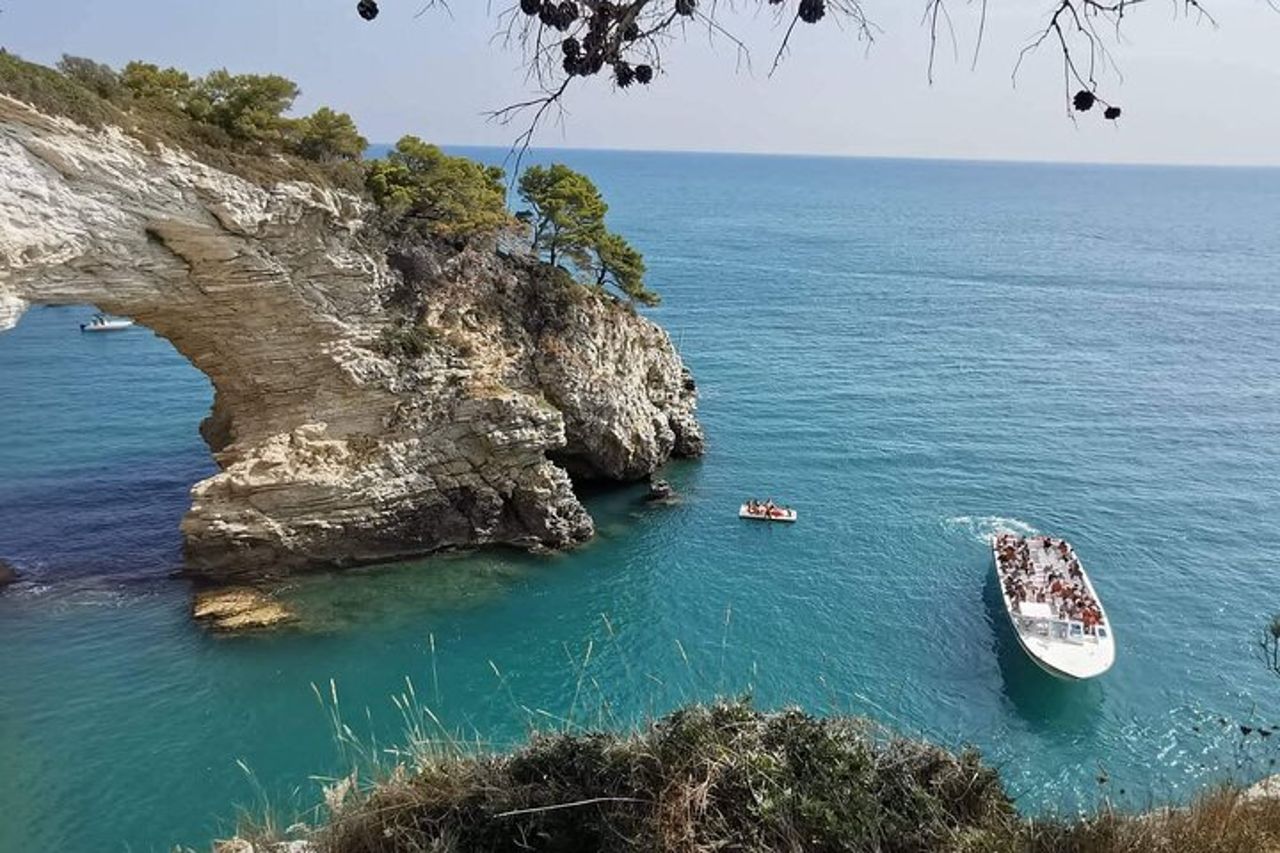 Desirèe experience. Visita delle grotte marine di Vieste — 6