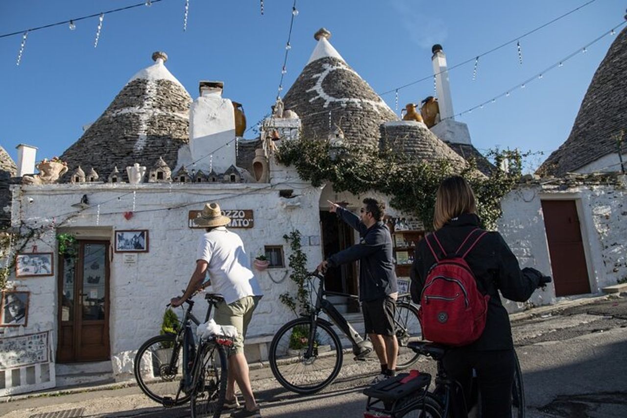 Alberobello in e-bike. Trulli, campagna, mulino ed asinelli — 5