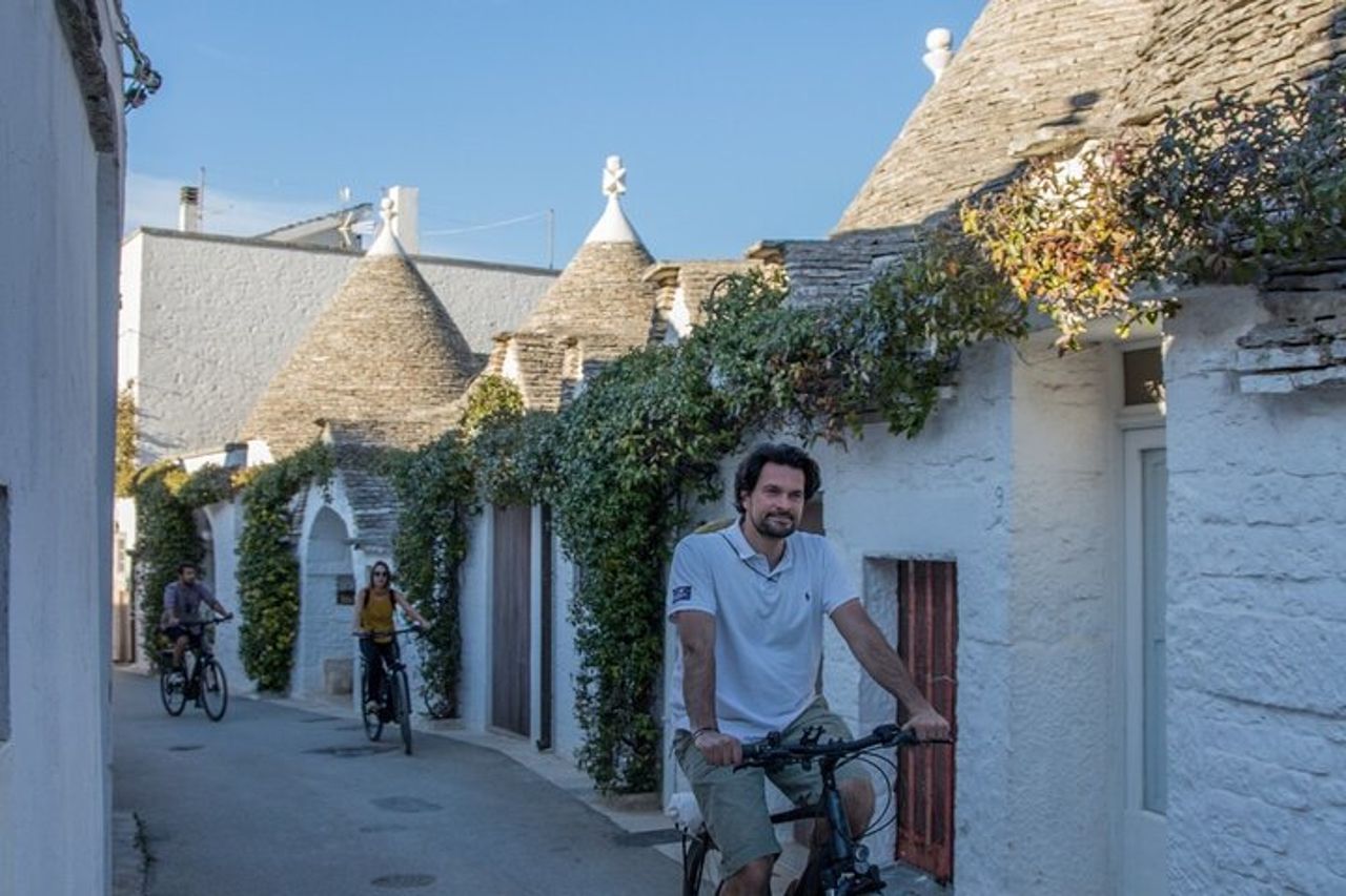 Alberobello in e-bike. Trulli, campagna, mulino ed asinelli — 8