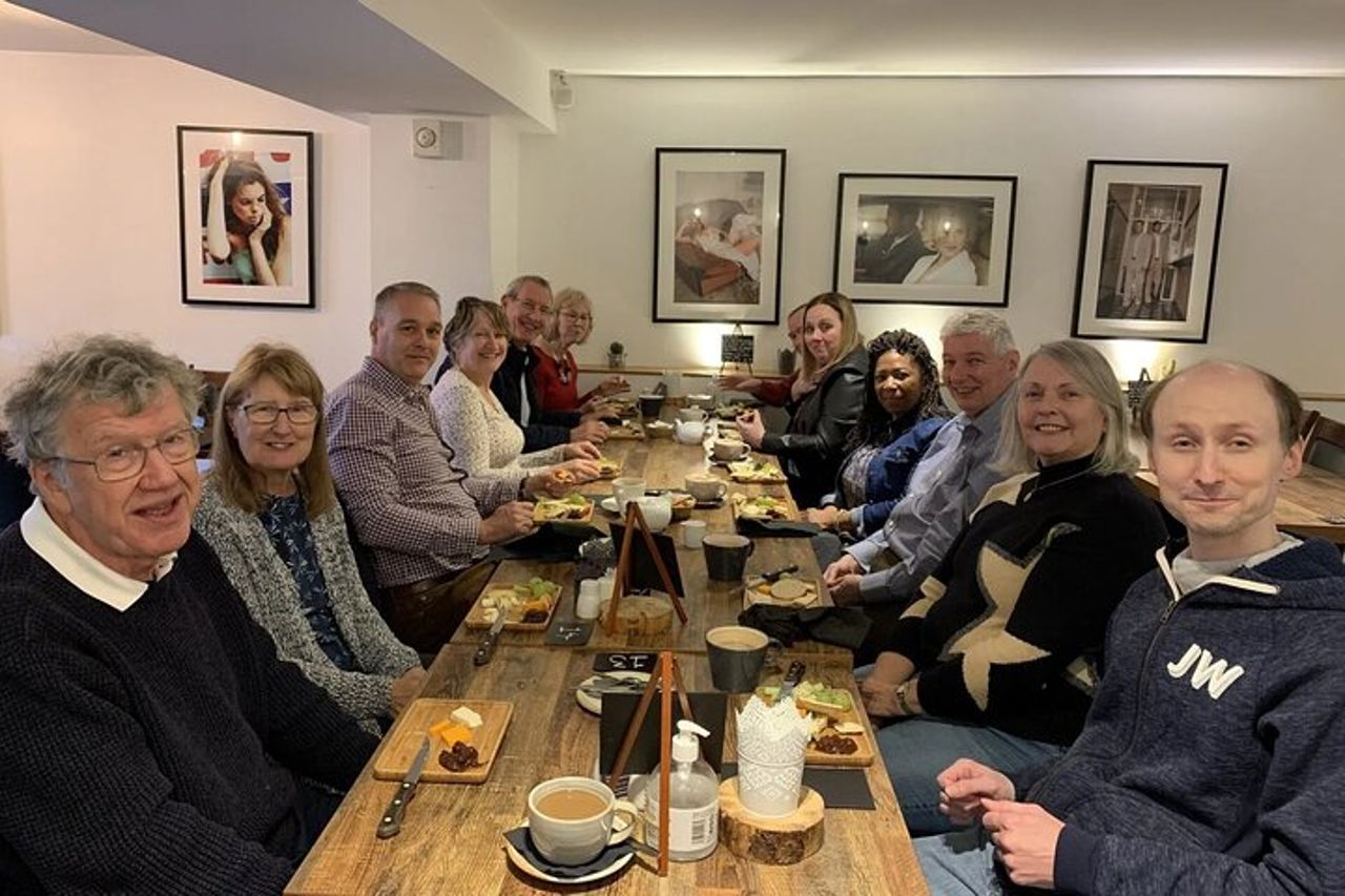 Tour gastronomico e storico di York con guida locale — 3