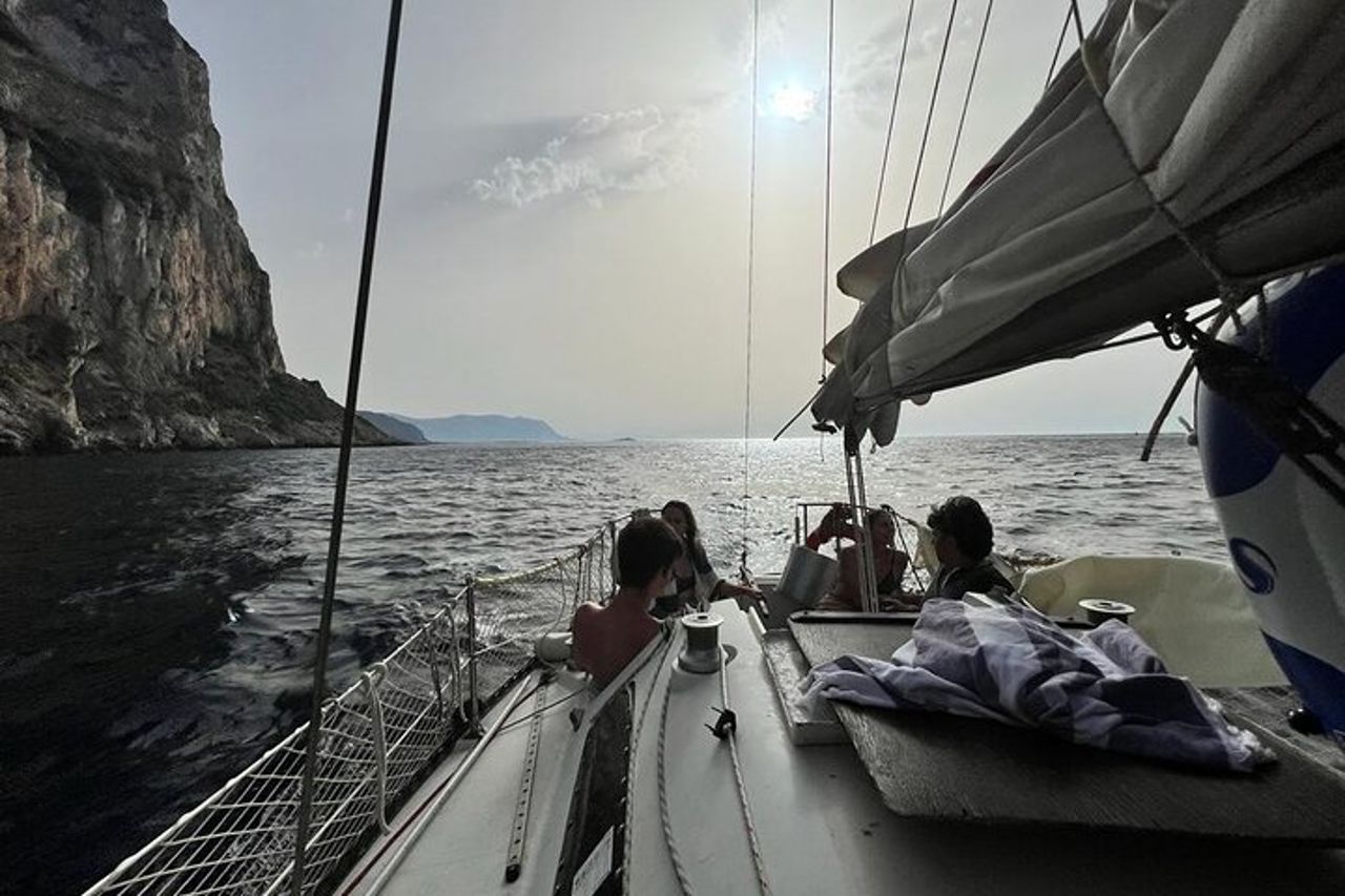 Tour Privato in Barca a Vela alla Tonnara di Scopello — 3