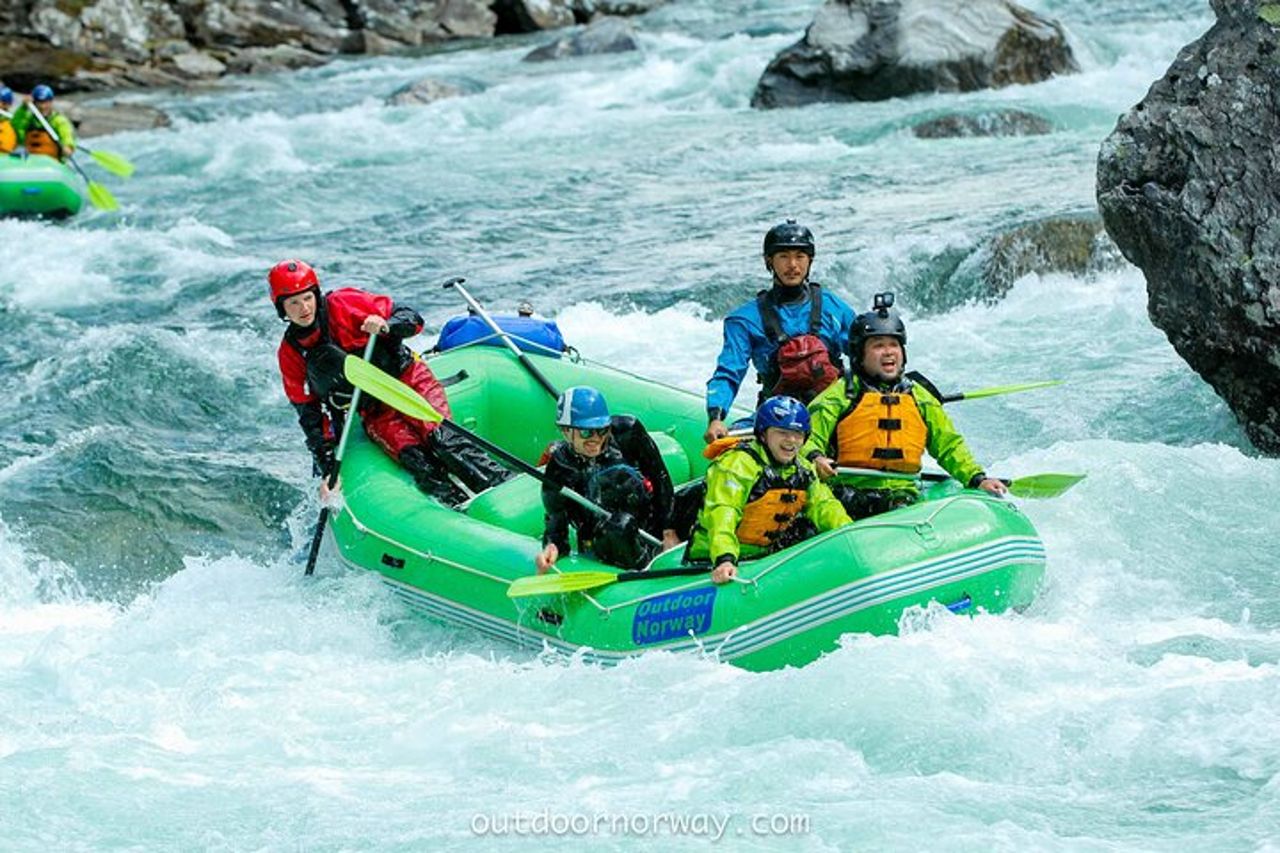Whitewater Rafting Grado da 3 a 4 — 4