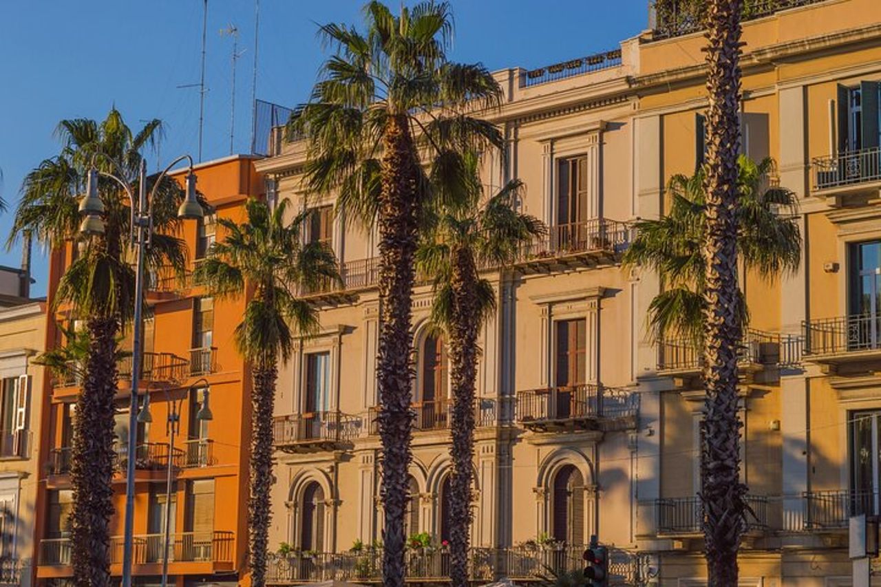 Caccia al tesoro a Bari & tour a piedi con audioguida — 4