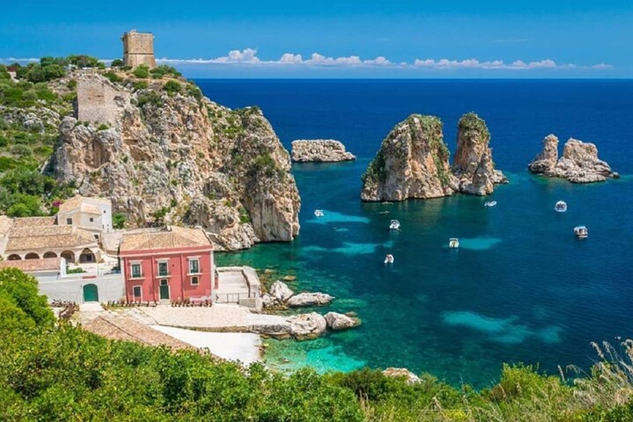 Tour privato in gommone a San Vito lo Capo — 5