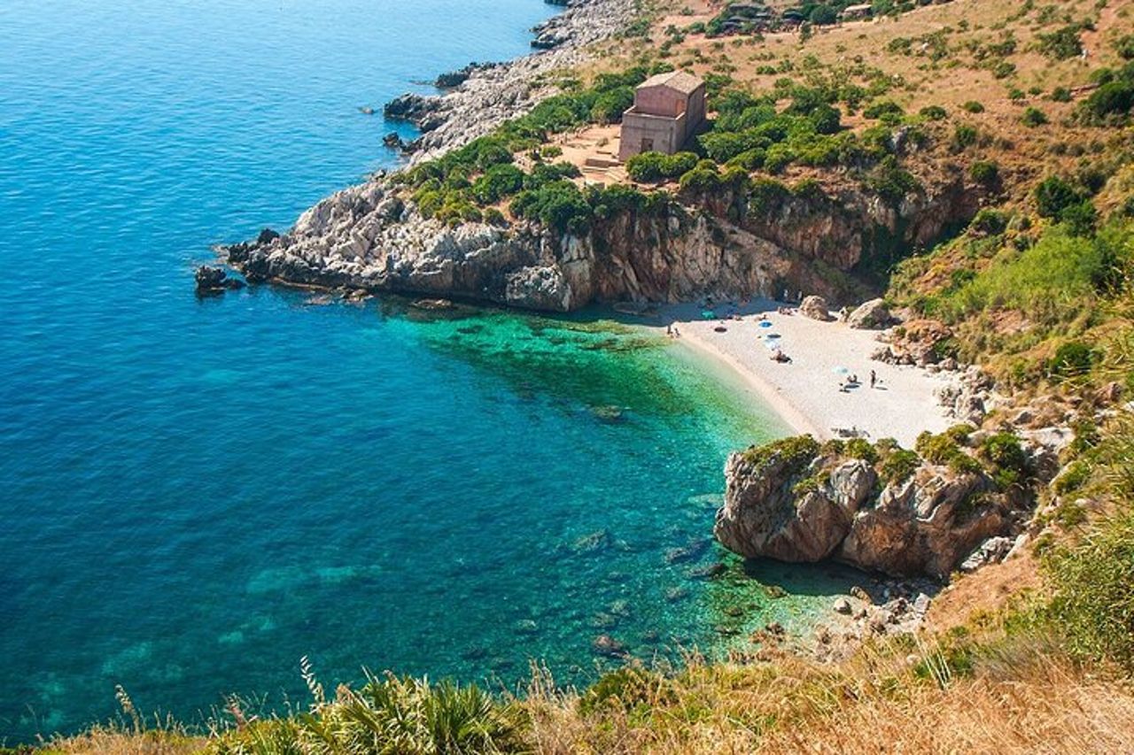 Tour privato in gommone a San Vito lo Capo — 6