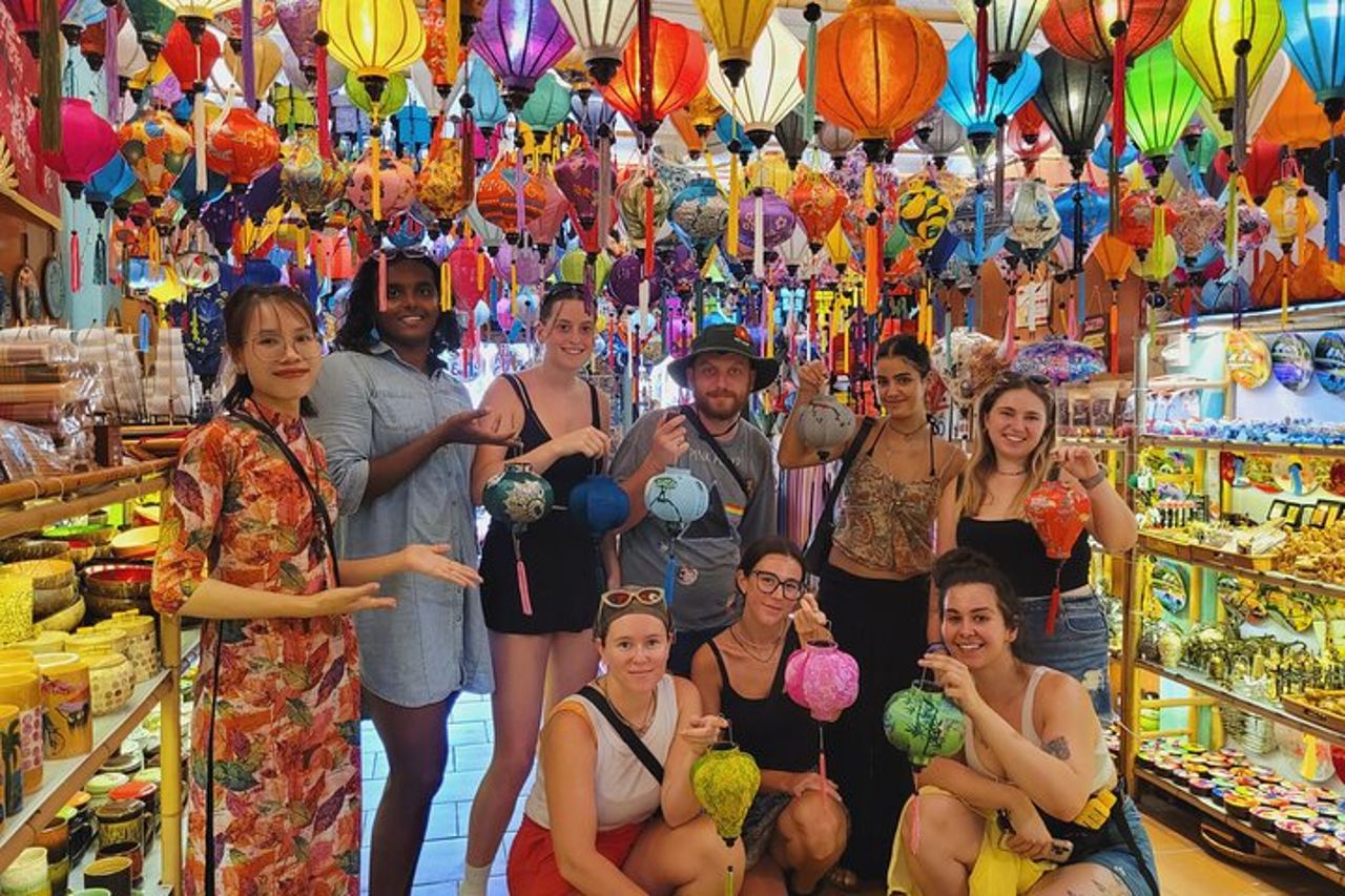Classe di preparazione delle lanterne di 1 ora a Hoi An — 9
