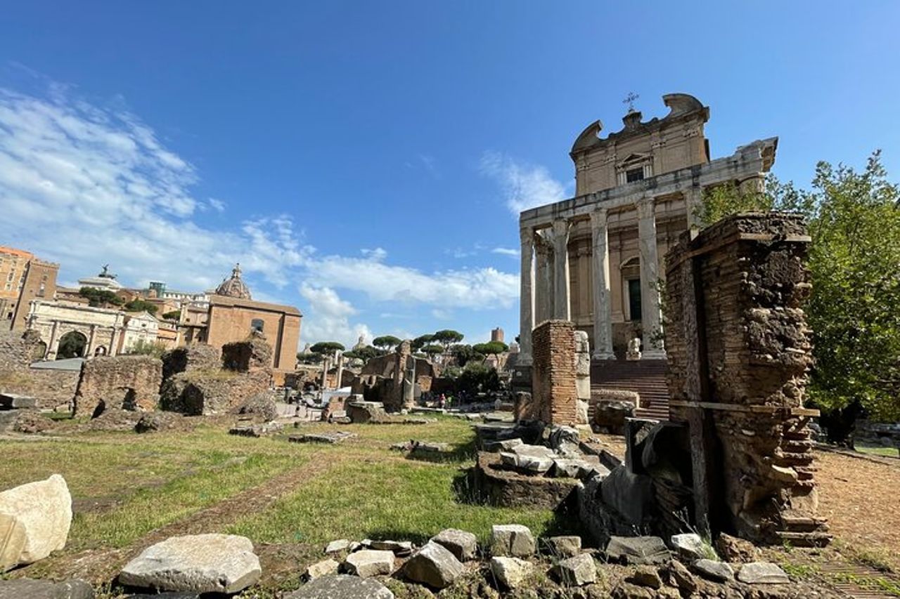 Tour guidato privato di miti e leggende del Foro Romano — 8