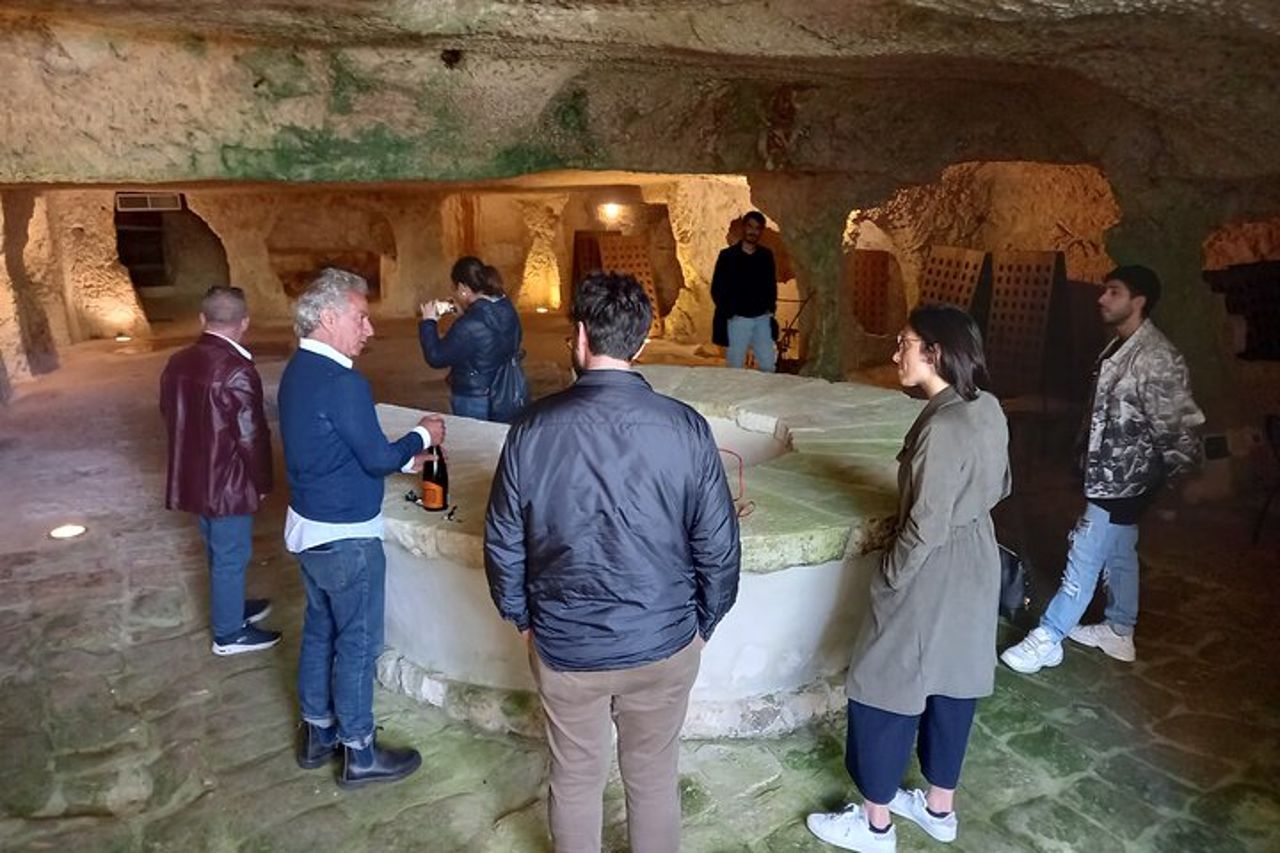 Ostuni DOC winetour e tasting. — 6