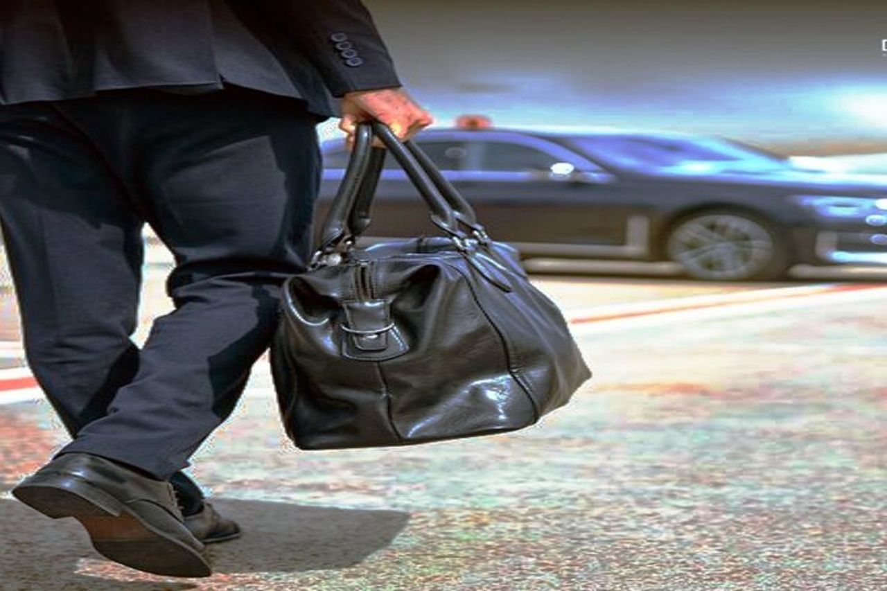 Trasferimento privato di lusso dall'aeroporto di Malpensa a Bellagio — 7
