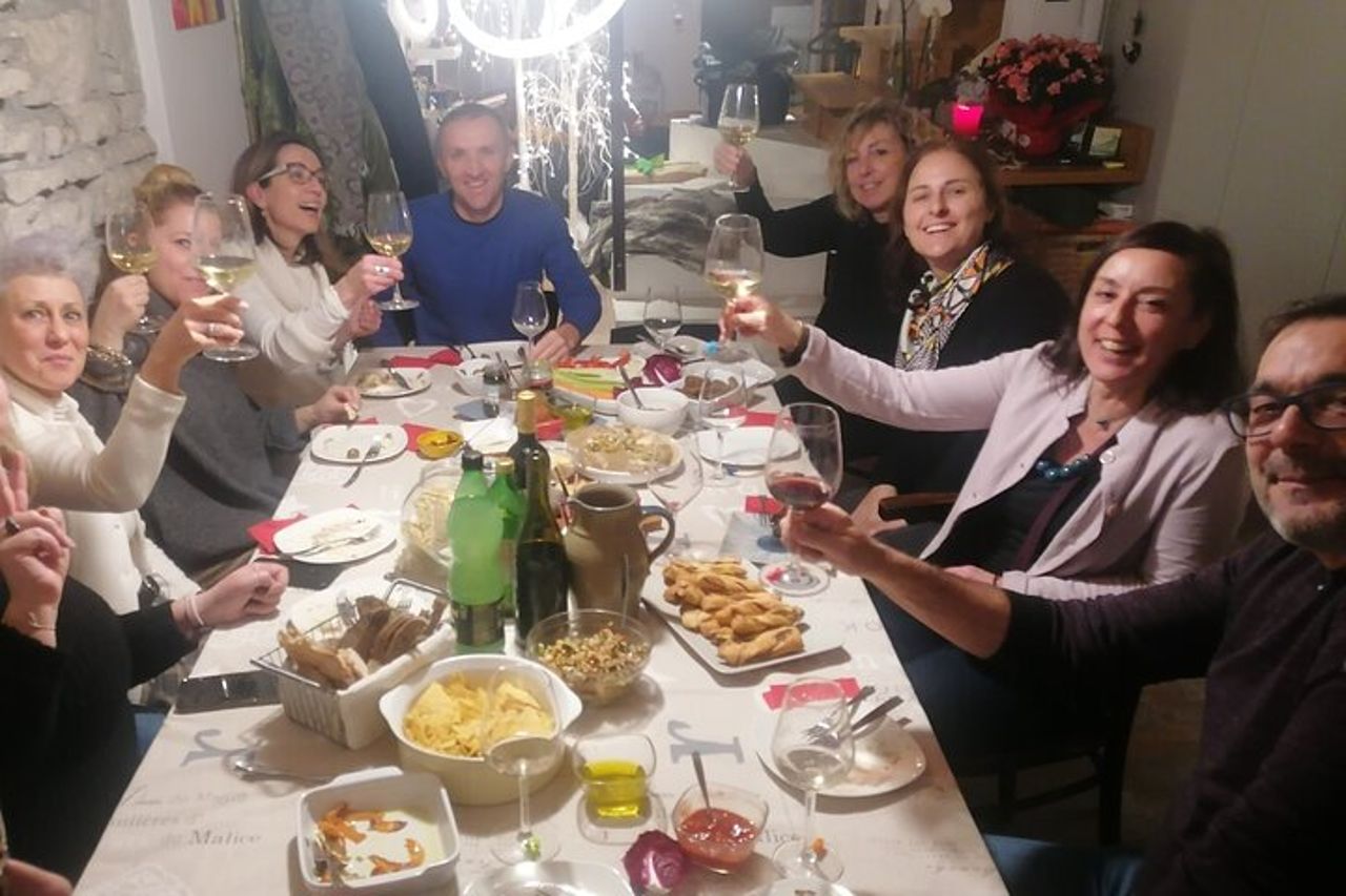 3,5 Ore Pasta alimentare o pasta fresca all'uovo — 4