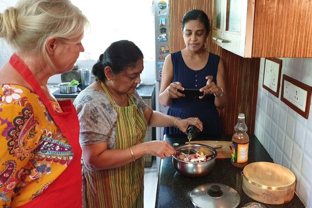 Corso di cucina franco-creola a Pondicherry con una famiglia locale — 3