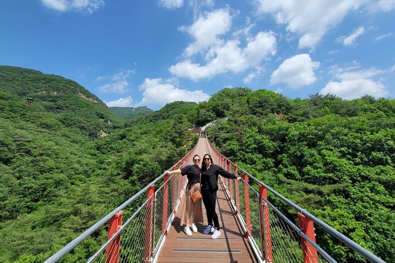 Tour DMZ per piccoli gruppi con prelievo dall'hotel : 3° tunnel&Susp. Ponte