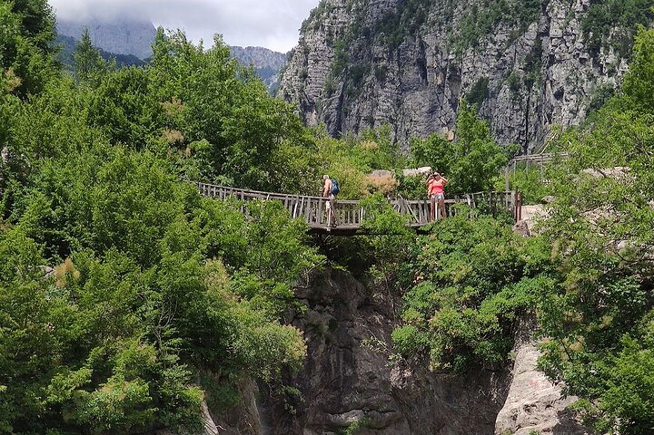 Tour di un giorno delle Alpi albanesi e del villaggio di Theth da Tirana — 4